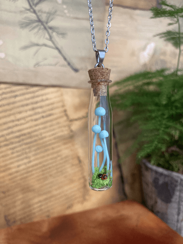 Pendentif champignon phosphorescent