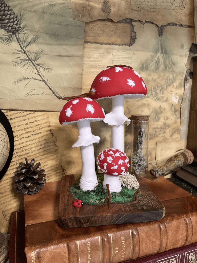 Sculpture "Amanite Tue-Mouches" ~ pin