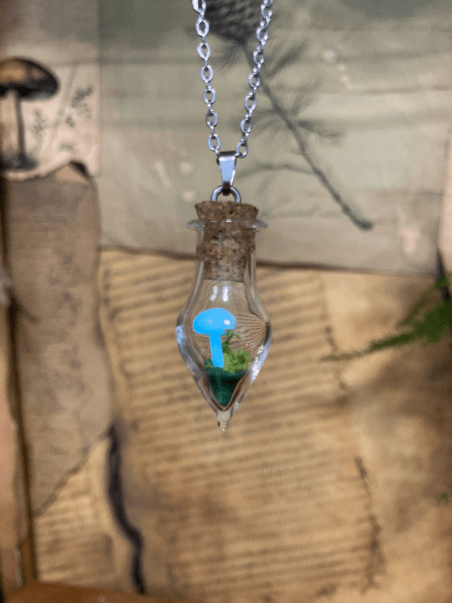 Pendentif champignon phosphorescent