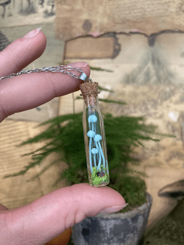 Pendentif champignon phosphorescent