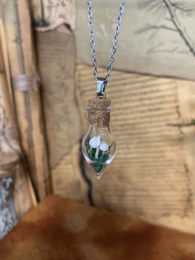 Pendentif champignon phosphorescent