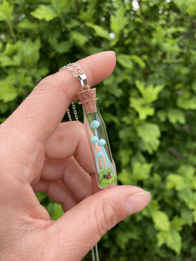 Pendentif champignon phosphorescent