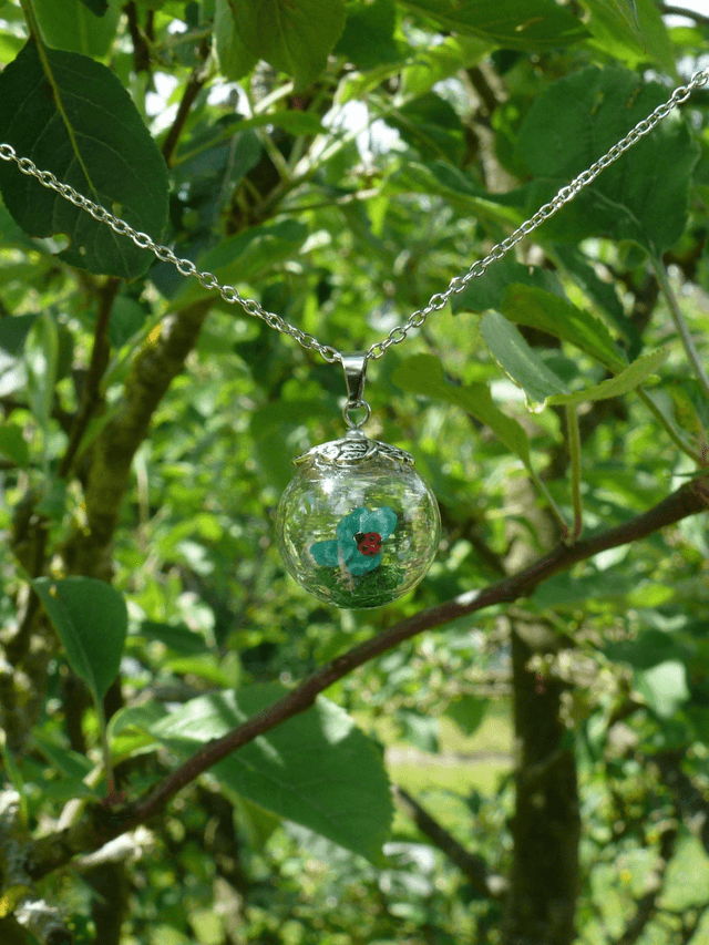 Pendentif trèfle à 4 feuilles