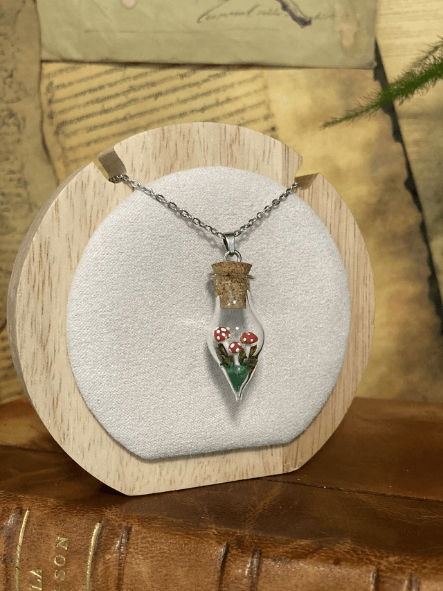 Pendentif amanite rouge