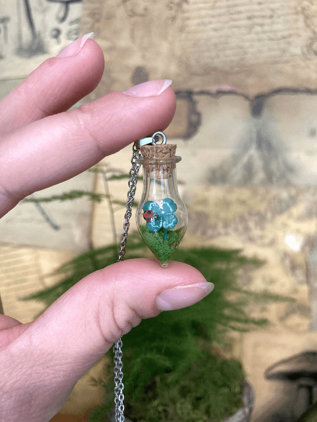 Pendentif trèfle à 4 feuilles