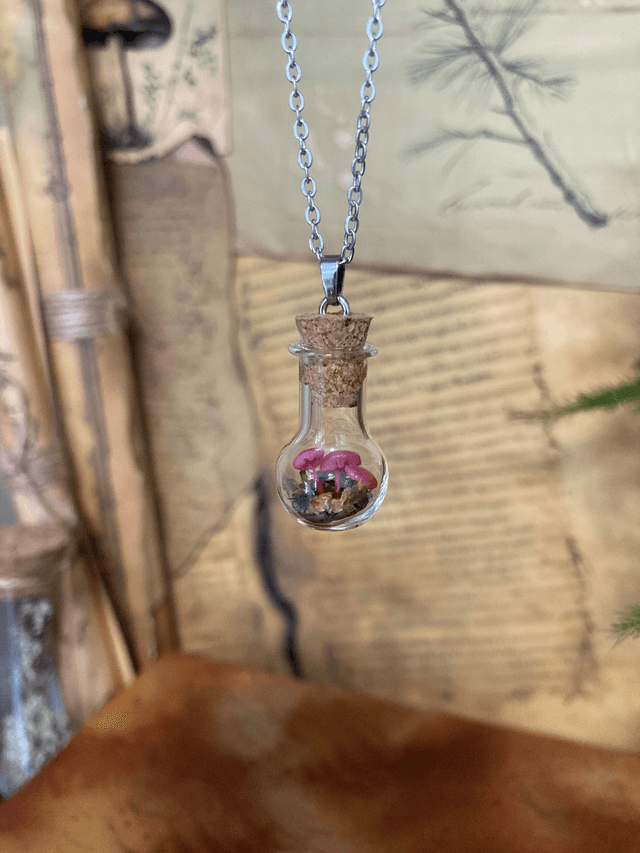 Pendentif champignon rose