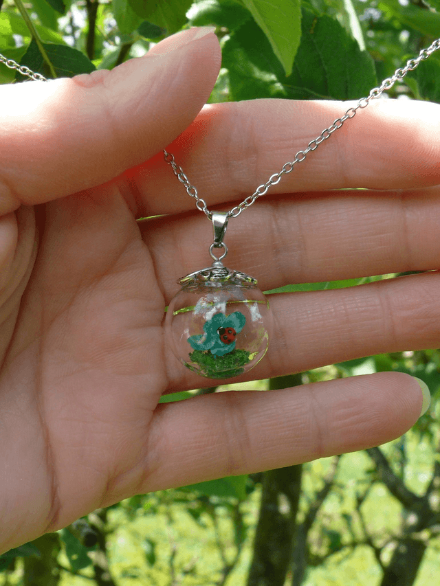 Pendentif trèfle à 4 feuilles
