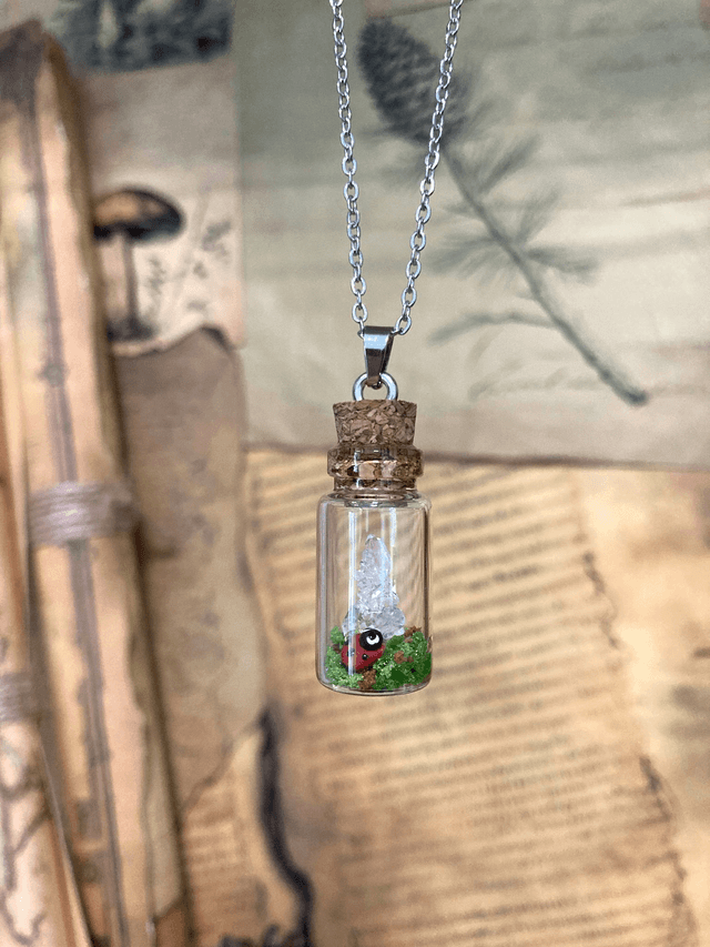 Pendentif coccinelle cristal de roche