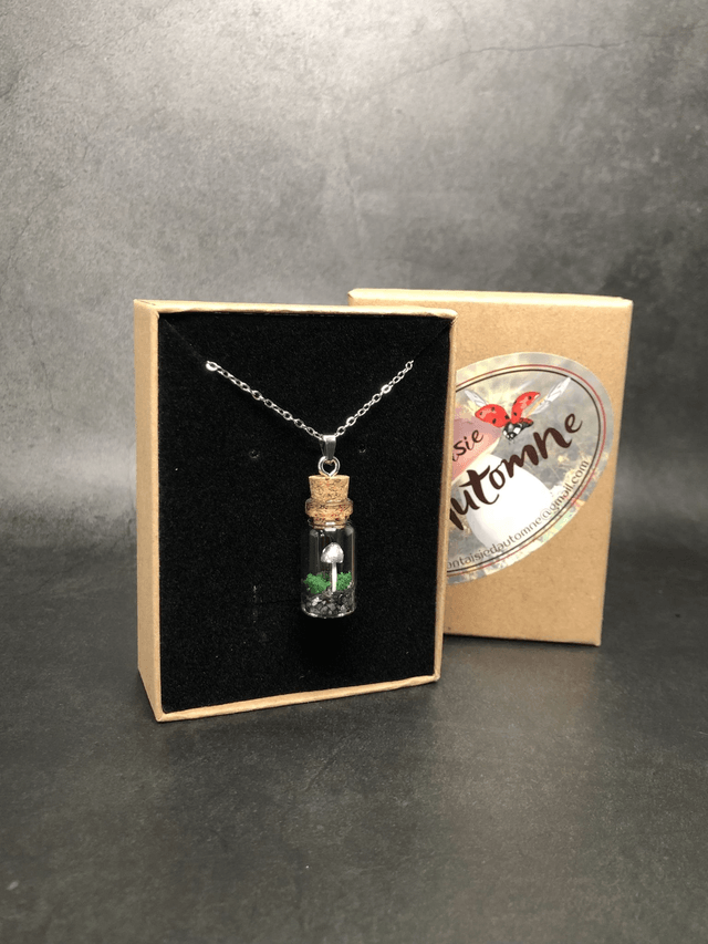 Pendentif champignon argenté