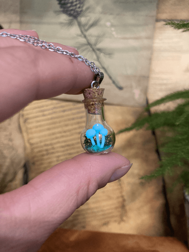 Pendentif champignon phosphorescent