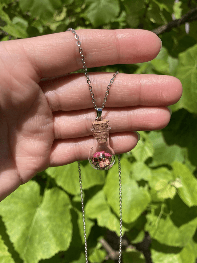 Pendentif champignon rose