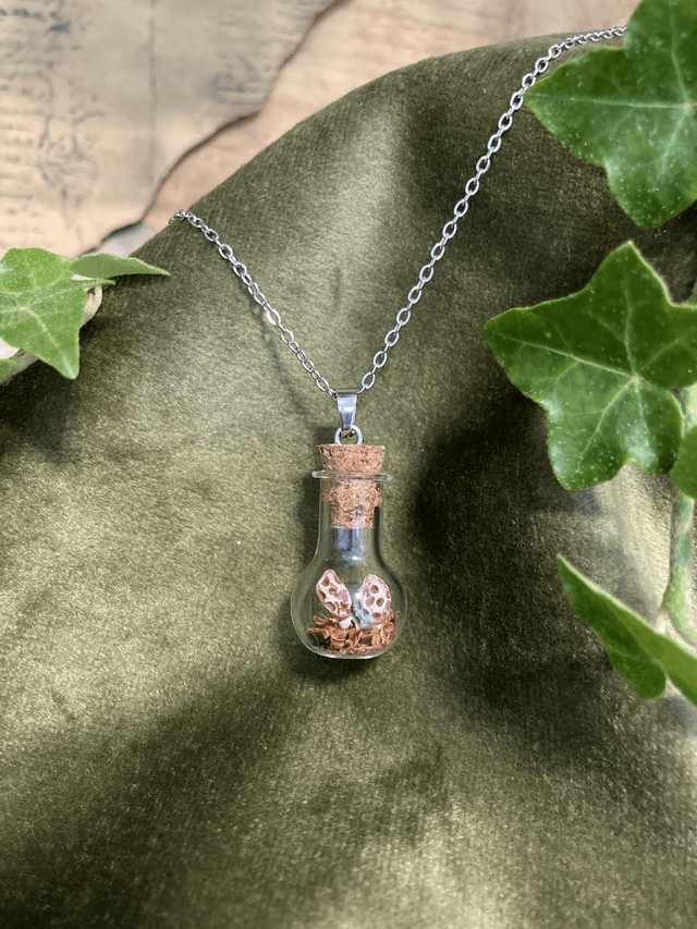 Pendentif morille